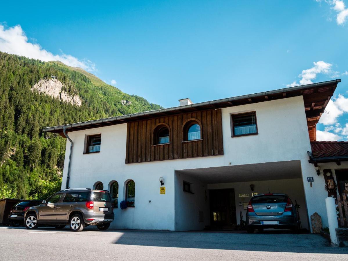 Haus Huter Apartamento Kaunertal Exterior foto